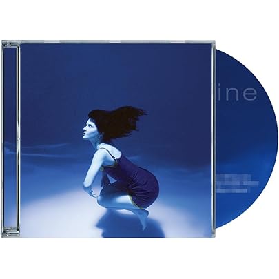 Charm (1 Year Anniversary Edition): Amazon.nl